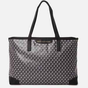 Time and Tru Women's Tote Bag